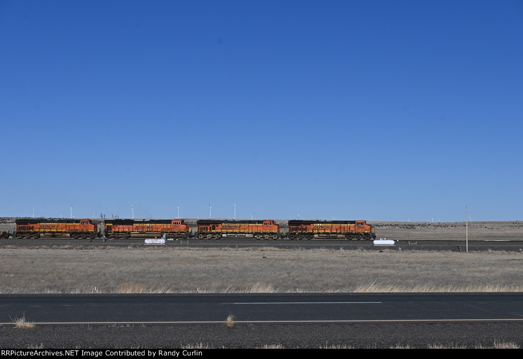 BNSF 6986 East